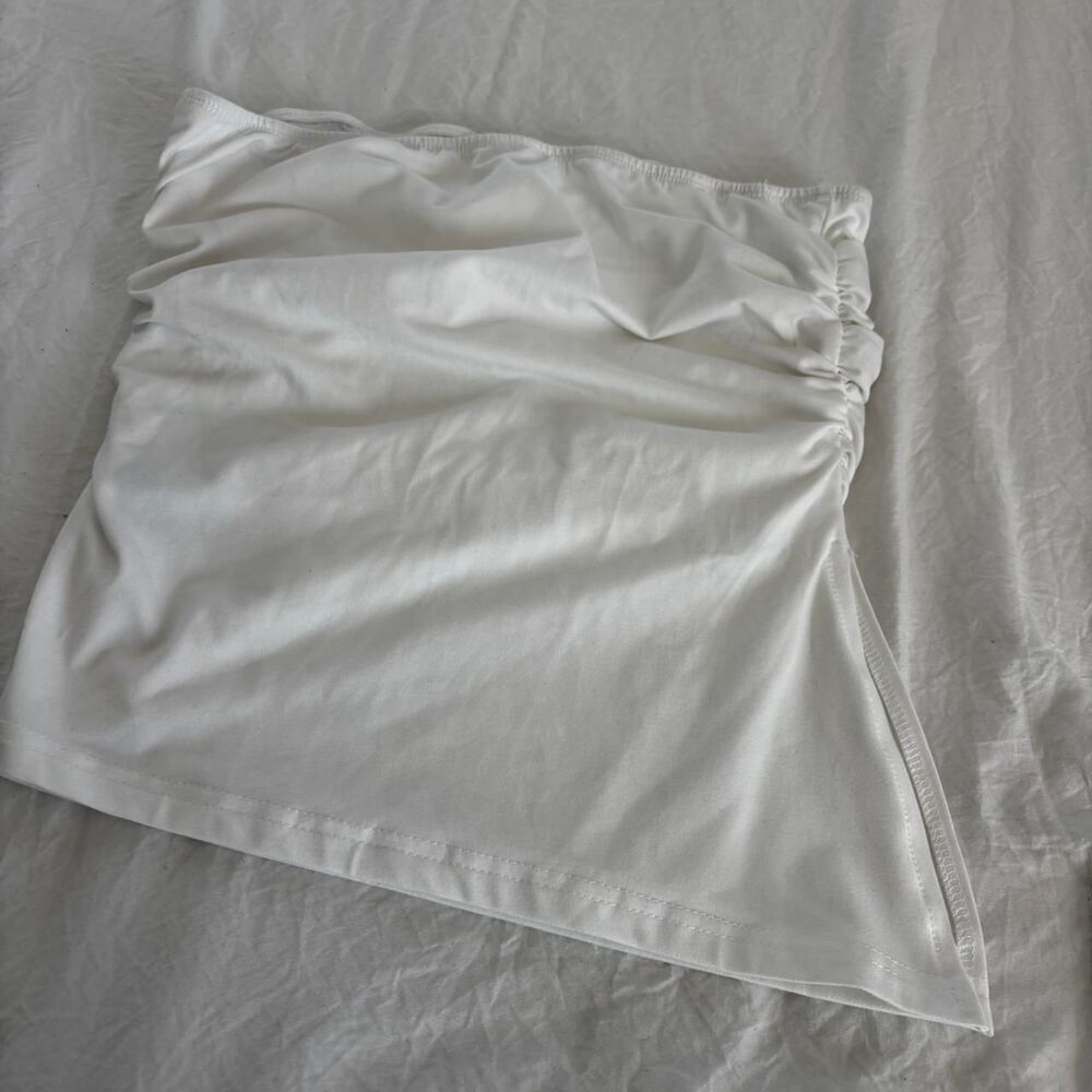 SHEIN Asymmetrical Slit Strapless Bandeau Women's White Medium Crop Top Blouse